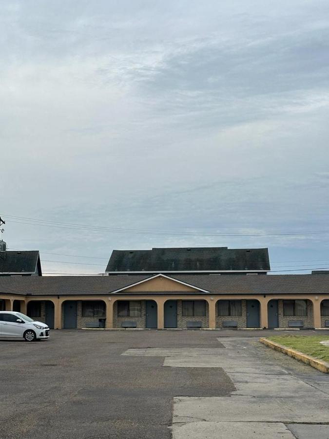 Executive Inn Robstown Eksteriør billede